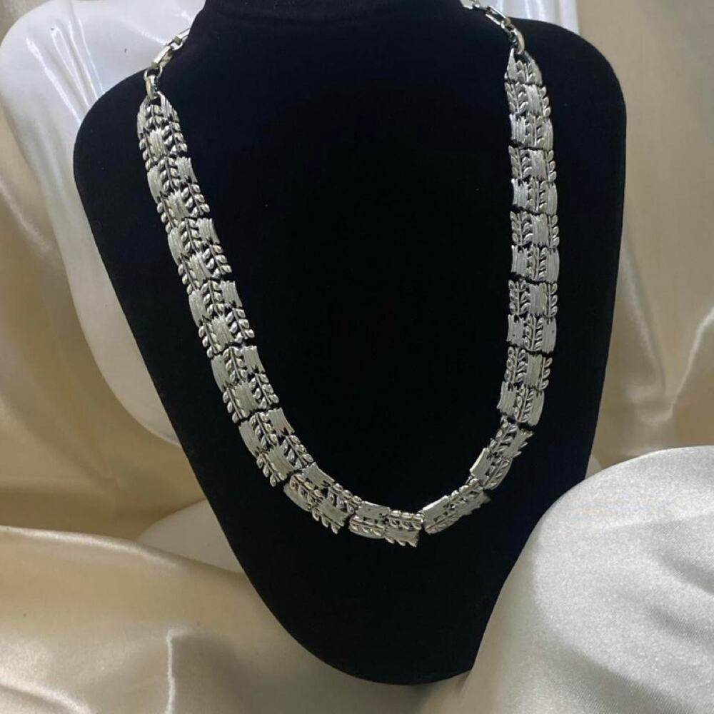 Vintage LISNER Silver Laurel Leaf Necklace Old Hollywood Glamour 1950s 60s